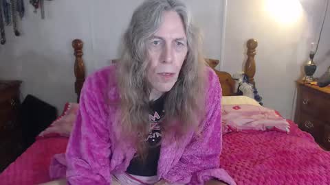 Jackie online show from October 2025 10:26:02 AM