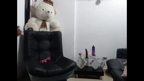 ceci online show from September 2025 01:27:01 AM