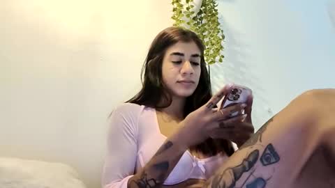 CEDRELARYAN online show from December 2025 10:07:01 PM