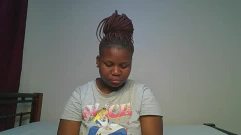 ceepretty25 online show from June 2026 12:32:02 AM