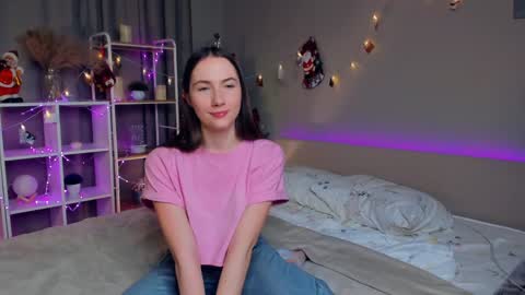 Josie Manesi online show from December 2024 02:25:02 AM