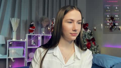 Josie Manesi online show from January 2025 07:21:01 PM