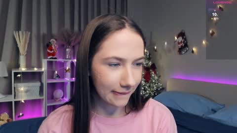 Josie Manesi online show from January 2025 07:24:01 PM