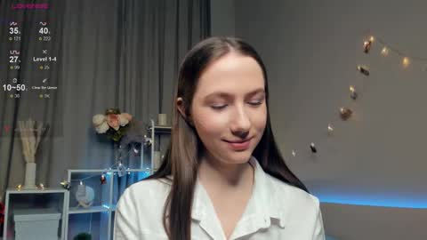 Josie Manesi online show from February 2025 07:30:02 PM