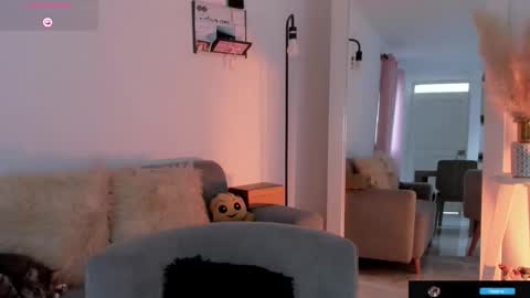 Alice online show from March 2026 09:53:02 PM