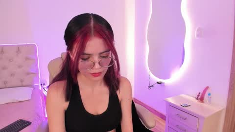 Snapshot of celeste__star18 chatting on December 2025 09:53:01 PM Celeste online show from December 2025 09:53:01 PM