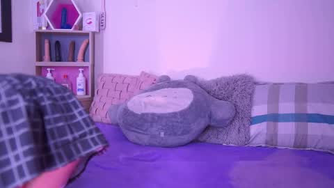 Celeste  online show from November 2025 03:56:01 PM