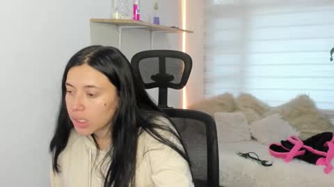 celeste_bonnet1 online show from October 2025 07:25:02 PM