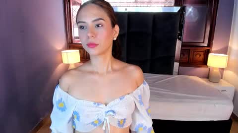 SARA  online show from March 2026 07:06:02 PM