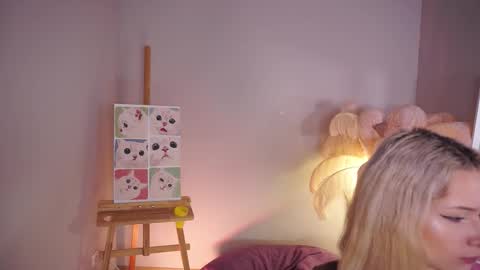 Snapshot of celeste_eyes0n chatting on October 2025 08:42:02 PM Celeste online show from October 2025 08:42:02 PM