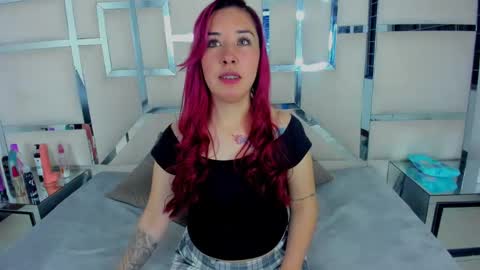 Snapshot of celeste_hillx chatting on March 2025 03:54:01 AM celeste_hillx online show from March 2025 03:54:01 AM