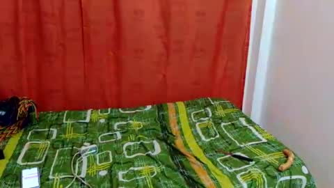 Snapshot of celeste_leon07 chatting on May 2026 01:25:02 AM celeste_leon07 online show from May 2026 01:25:02 AM