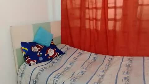 Snapshot of celeste_leon07 chatting on May 2026 08:37:01 PM celeste_leon07 online show from May 2026 08:37:01 PM