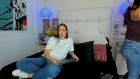 celeste_starsss online show from April 2026 04:43:02 AM