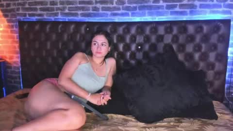 Snapshot of celeste_starsss chatting on May 2026 09:49:02 AM celeste_starsss online show from May 2026 09:49:02 AM