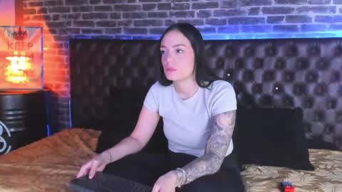 Snapshot of celeste_starsss chatting on May 2026 09:05:02 PM celeste_starsss online show from May 2026 09:05:02 PM