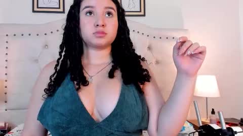 Snapshot of celeste_storms chatting on November 2025 12:15:01 PM CELESTE MIRANDA online show from November 2025 12:15:01 PM