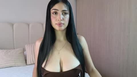 Celeste Tailor online show from May 2026 08:16:02 PM
