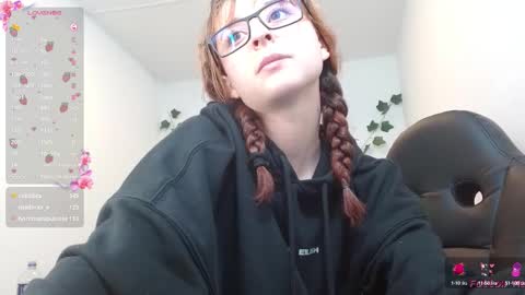 Snapshot of celesteayase chatting on February 2025 01:22:01 AM celesteayase online show from February 2025 01:22:01 AM