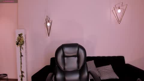 Celeste Moon online show from November 2025 03:17:01 AM