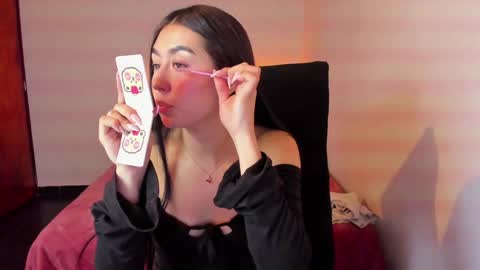 Snapshot of celestinepurple chatting on January 2025 08:33:02 PM Celestineeeeee online show from January 2025 08:33:02 PM