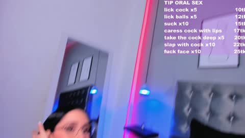 CelinaYHanck online show from January 2025 05:49:02 PM