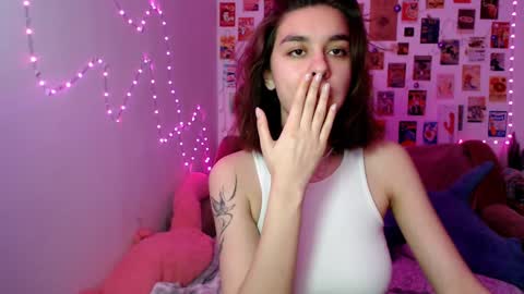 Snapshot of celine_dionn chatting on December 2024 12:38:01 PM Celine online show from December 2024 12:38:01 PM