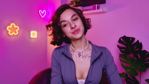 Snapshot of celine_dionn chatting on January 2026 04:06:02 AM Celine online show from January 2026 04:06:02 AM