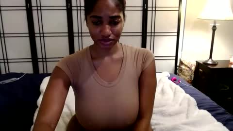 Snapshot of celinecostas chatting on December 2024 07:00:01 PM Celine Costas online show from December 2024 07:00:01 PM