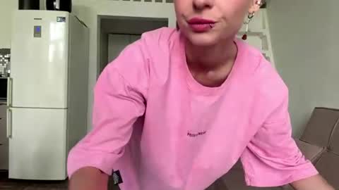 Amilia online show from June 2026 01:19:01 AM