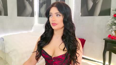 CELIA online show from December 2025 04:42:02 AM