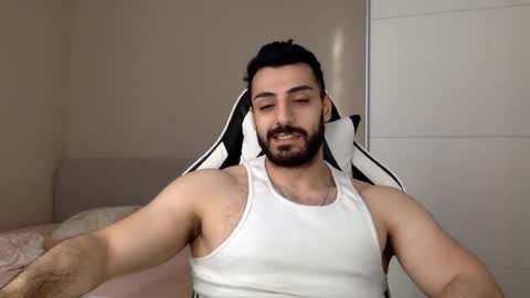 cemilyoztt online show from June 2026 02:49:01 PM