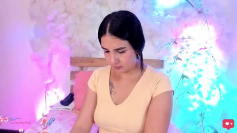 Hello guys my name is Sofi and Lizzie and  Vanessa online show from March 2025 01:27:01 AM