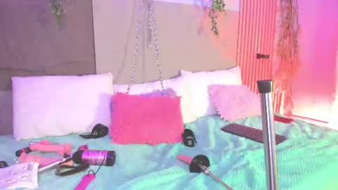 Hello guys my name is Sofi and Lizzie and  Vanessa online show from June 2026 03:11:02 AM