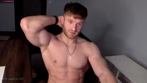 Bruce online show from October 2025 08:40:01 PM