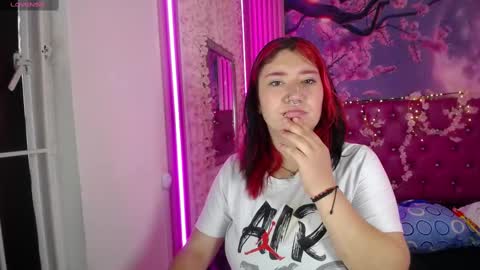 Cerecita  online show from September 2025 11:35:02 AM