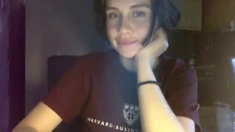 Eva online show from May 2026 07:42:02 PM