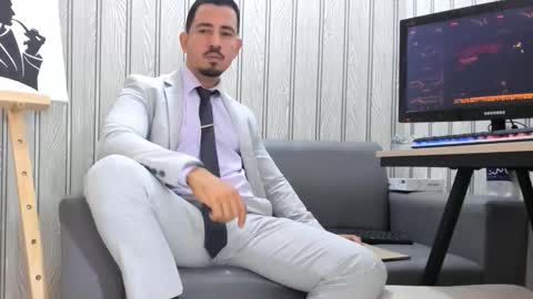 Cesar online show from February 2026 04:41:01 PM