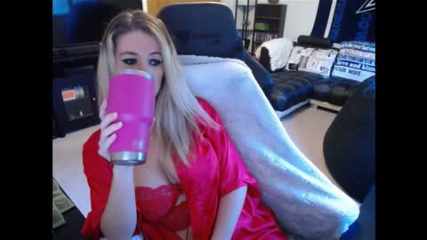 Snapshot of cessprinn chatting on December 2024 01:12:01 PM Marie online show from December 2024 01:12:01 PM