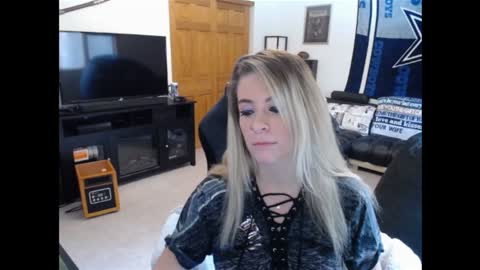 Snapshot of cessprinn chatting on December 2024 03:42:02 PM Marie online show from December 2024 03:42:02 PM