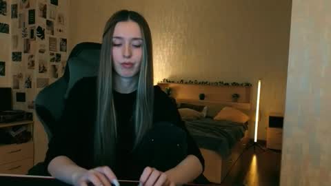 my name is Eva online show from February 2026 07:28:01 PM