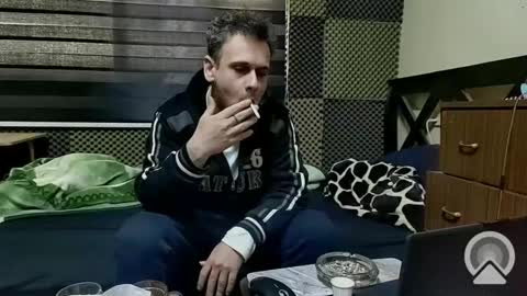 Snapshot of cezar46 chatting on January 2025 07:49:02 AM cezar online show from January 2025 07:49:02 AM