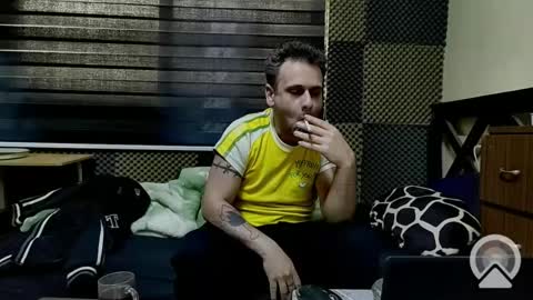 Snapshot of cezar46 chatting on January 2025 01:38:02 PM cezar online show from January 2025 01:38:02 PM
