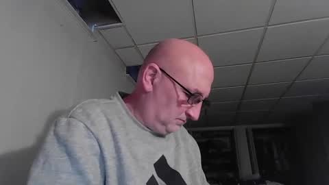 Snapshot of cfnm0968 chatting on November 2025 10:04:01 PM cfnm0968 online show from November 2025 10:04:01 PM