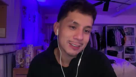 Kpapi online show from October 2025 03:15:02 AM