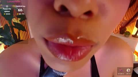 CHAARLOTTEE online show from May 2026 10:03:01 PM