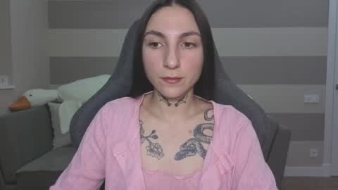 Kate online show from November 2025 09:04:02 AM