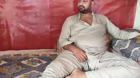 Snapshot of chadipluskhangarh chatting on June 2026 07:25:01 AM Stormydick online show from June 2026 07:25:01 AM