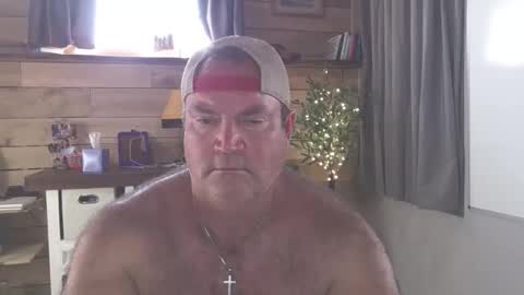 chadmichaell online show from May 2026 01:10:02 PM