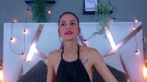 C H A N E L online show from November 2025 03:49:02 AM